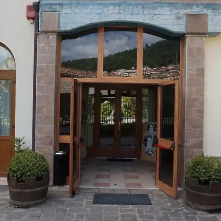 Hotel Pino Loricato-2